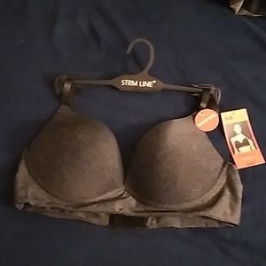 Black wire free pushup bra 36C